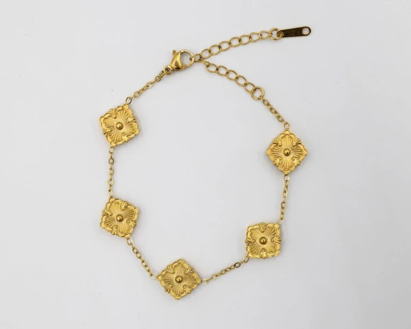 Gouden klaver armband